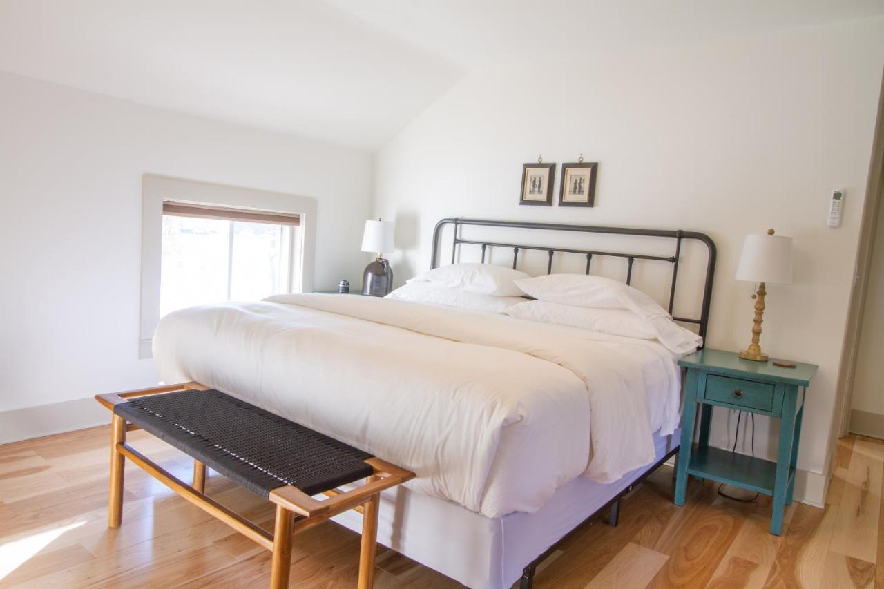 Pert House Hotel Potsdam Room photo