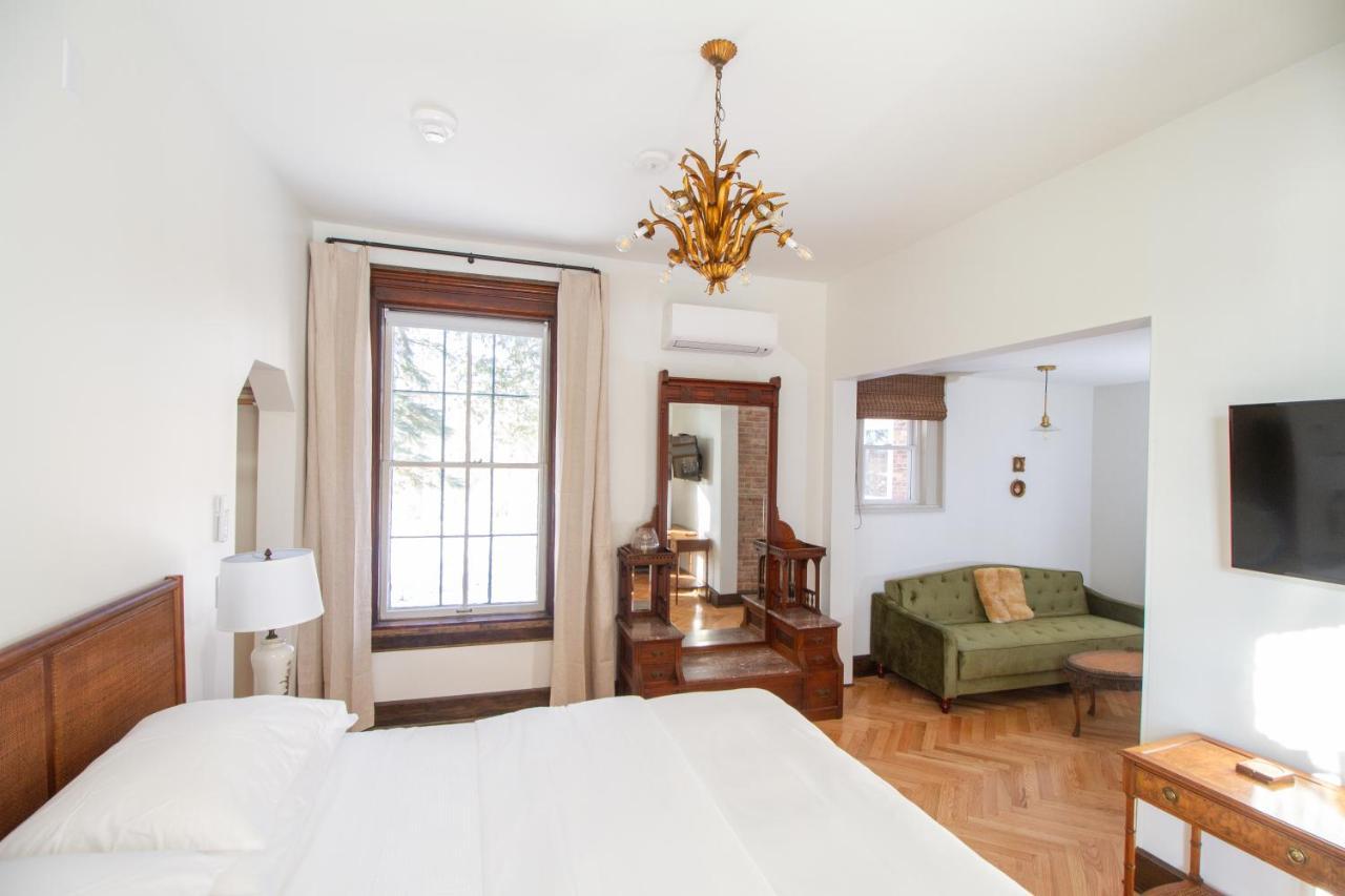 Pert House Hotel Potsdam Room photo