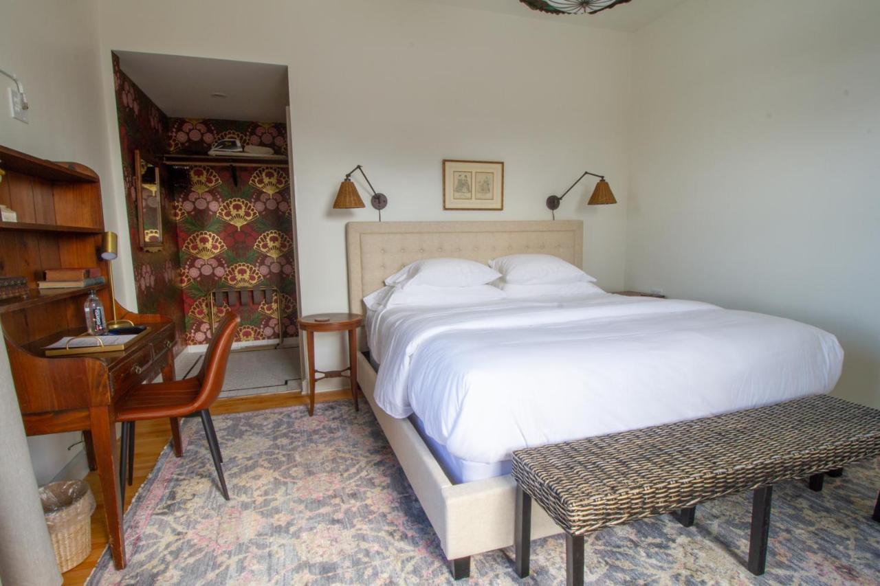 Pert House Hotel Potsdam Room photo